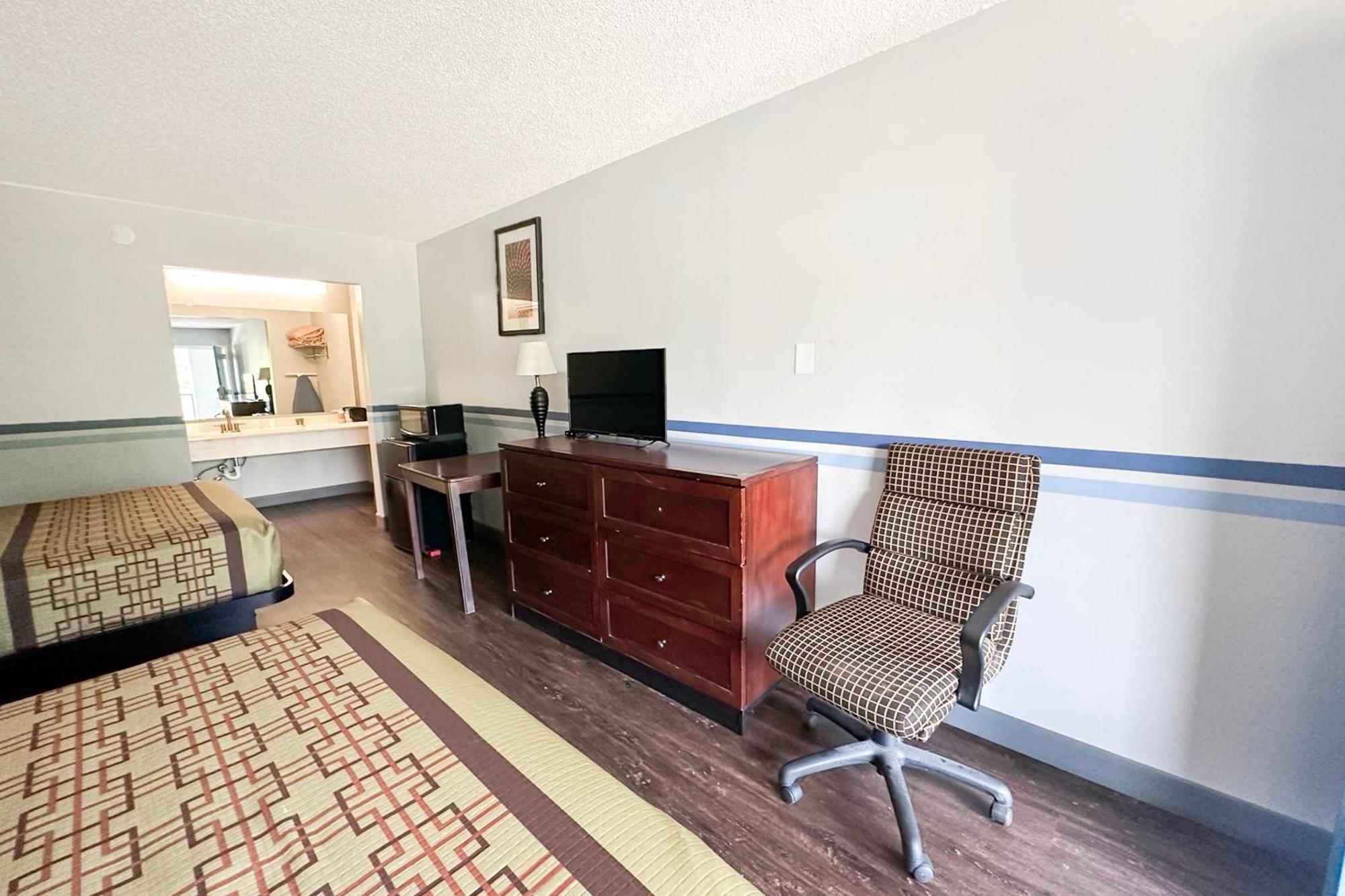 Executive Inn Ridgeway I-77 Екстериор снимка